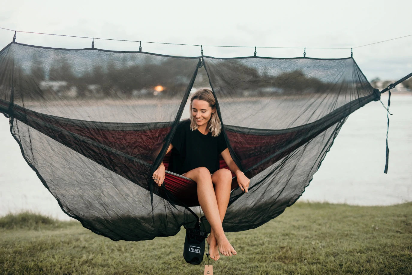 Hammocks with top bug nets